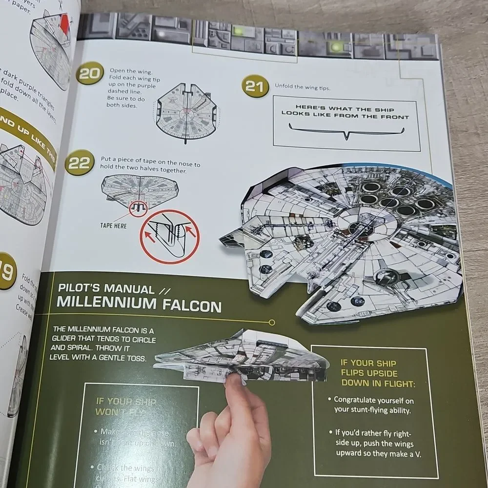 Star Wars Folded Flyers Paper Starfighters Kit NWT